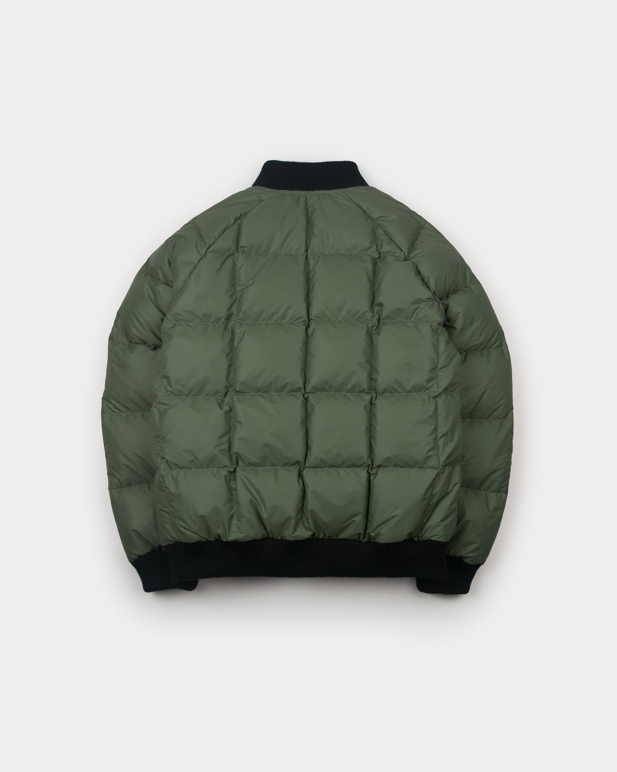 Down Bomber - Reversible - Black and Olive