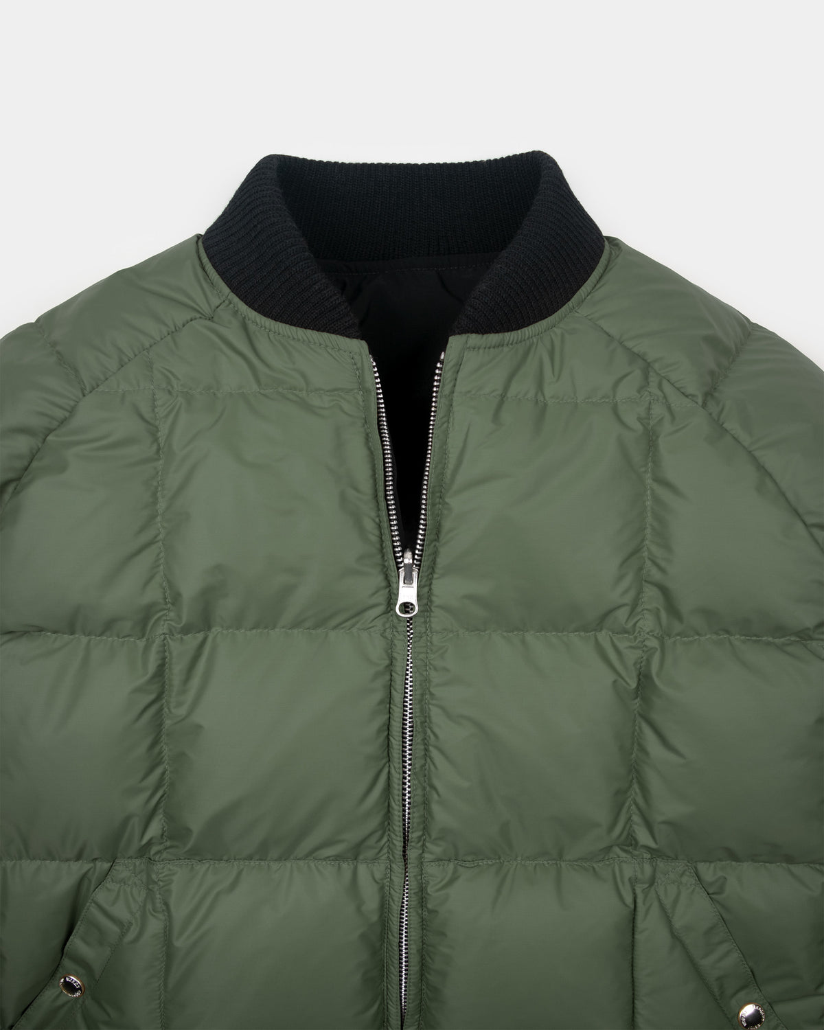 Down Bomber - Reversible - Black and Olive