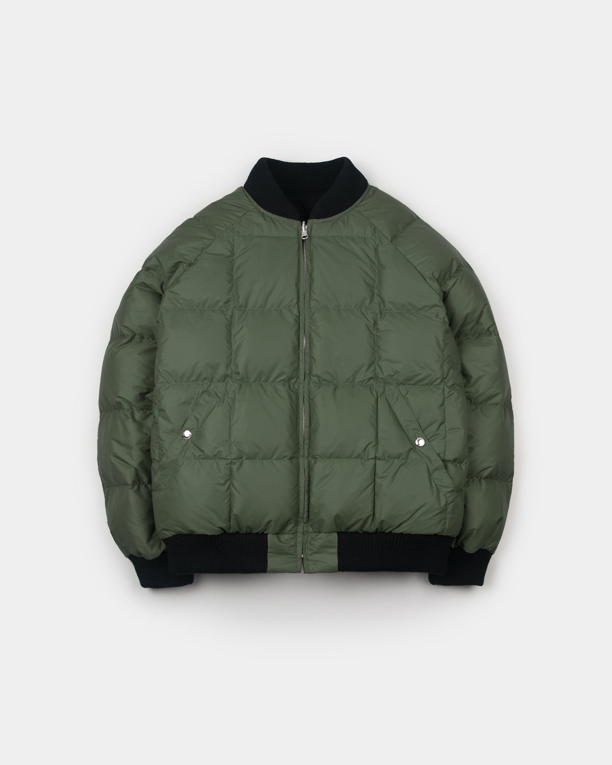 Down Bomber - Reversible - Black and Olive