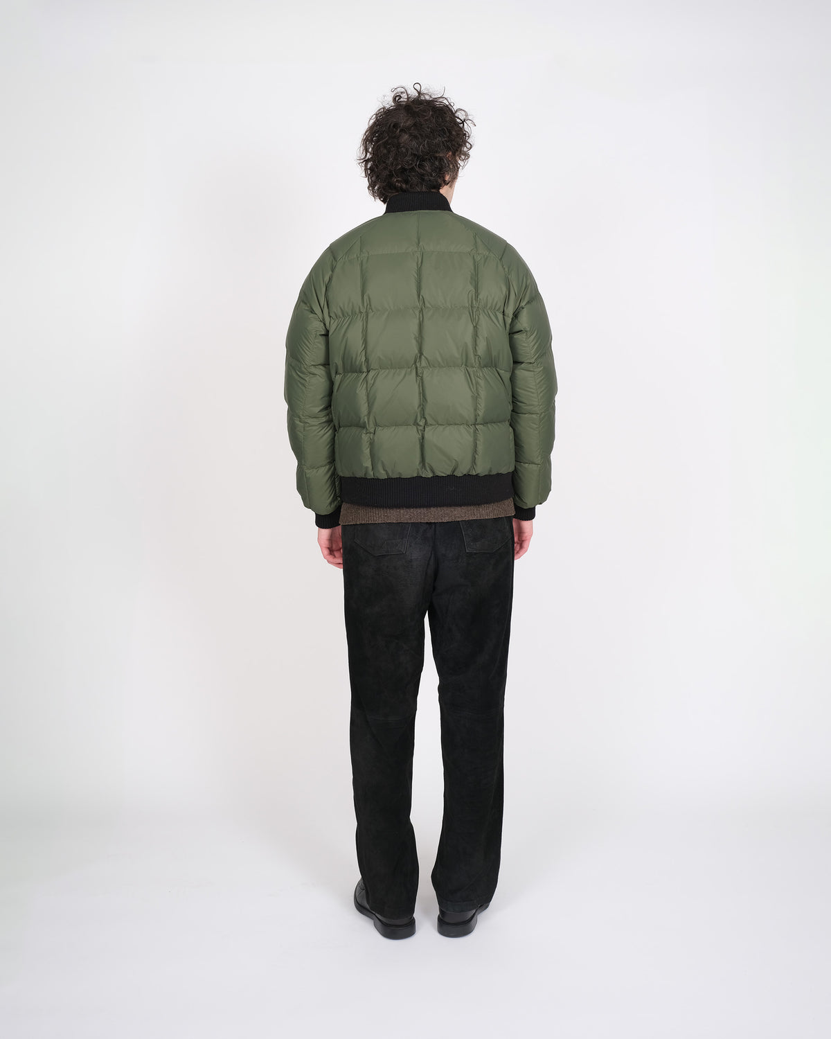 Down Bomber - Reversible - Black and Olive