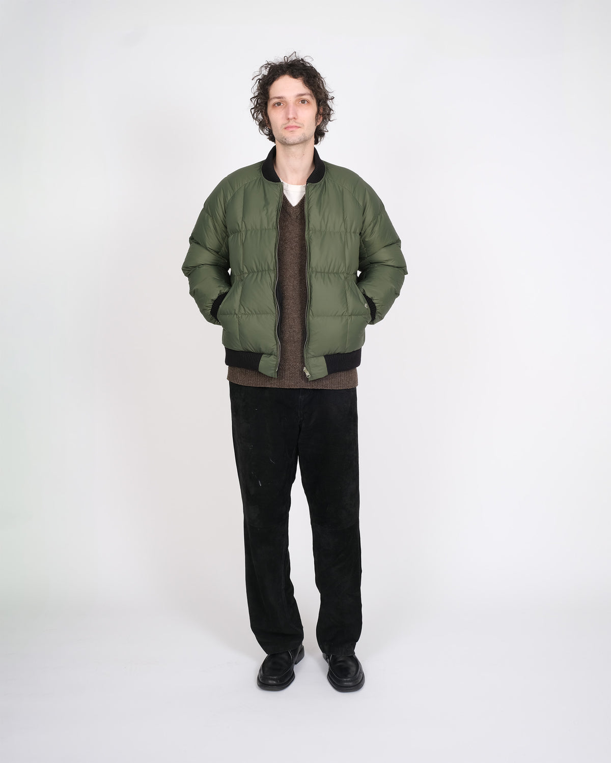 Down Bomber - Reversible - Black and Olive