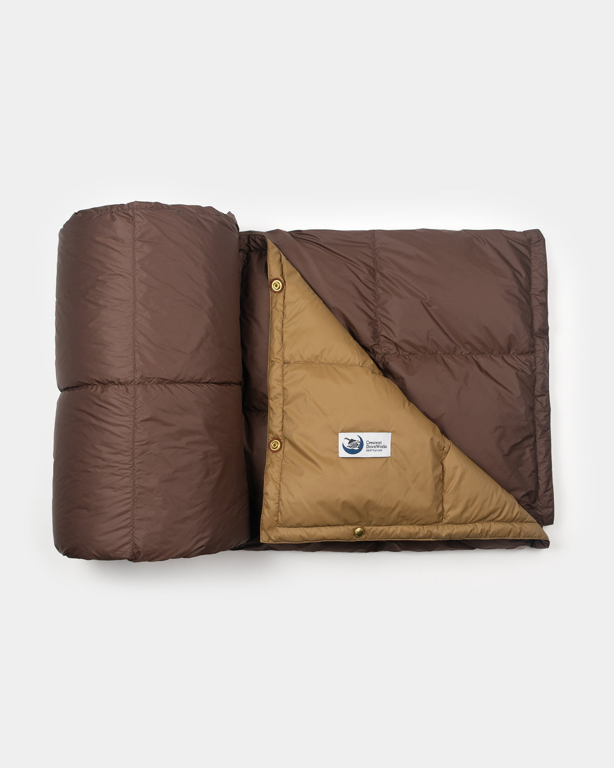 Snap Down Throw Blanket - Nylon - Brown & Dark Tan